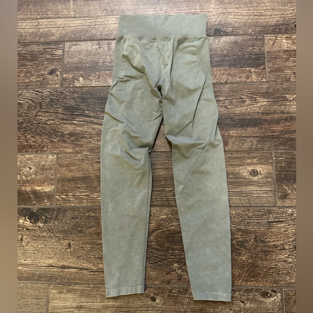 Z Supply Active Olive Green Leggings